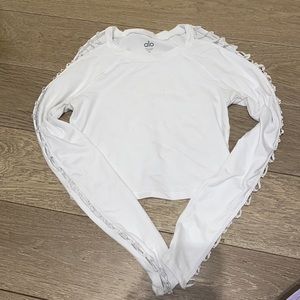 Alo yoga white long sleeve crop top